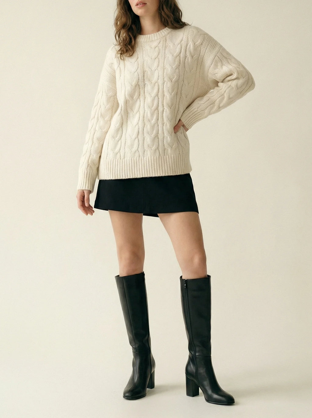 Kozaki Damskie Na Słupku | Wysokie O Eleganckiej Linii-Women Boots-Miloska