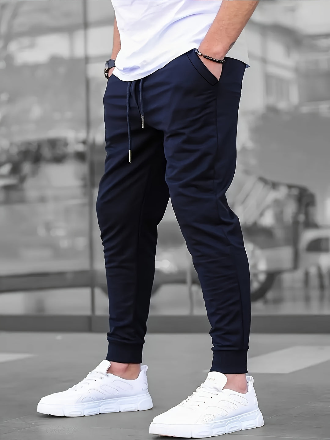 Męskie Spodnie Sportowe Lekkie - Slim-Fit z Sznurkiem - Niebieski